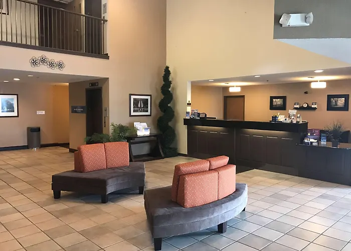 Western Gateway 3*